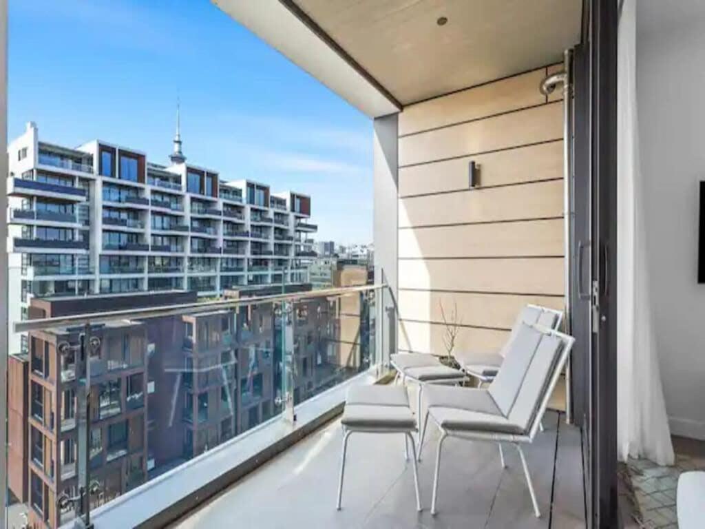 Modern One Bedroom Apartment In Wynyard Quarter Auckland Eksteriør billede